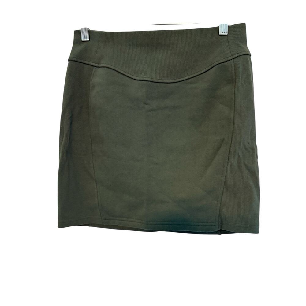 Lululemon Scuba High Rise Mini Skirt Grey Eucalyptus Size Medium NWOT